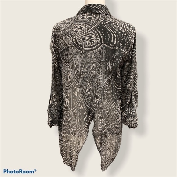 Kenneth Cole New York Sheer Black & White Blouse Size  XS - Picture 4 of 6